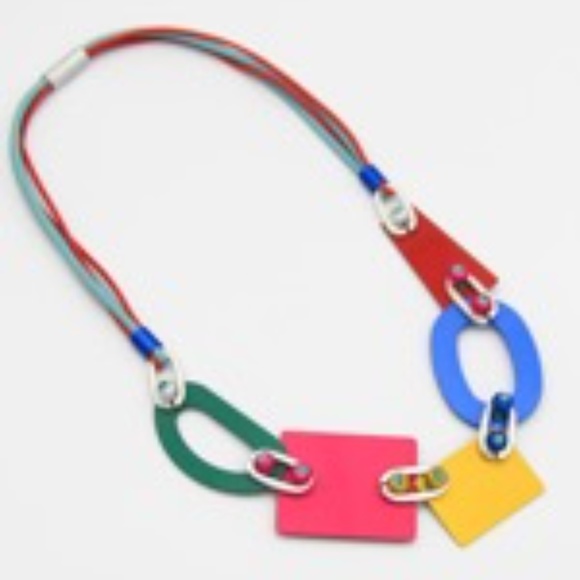 Geo Links Rubber Neckalce Set - Picture 2 of 2